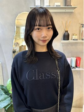 ジーナ 天神(Zina) 韓国ヘア/レイヤーカット/顔まわりカット/くびれヘア