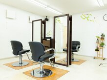 店内は明るく爽やかな雰囲気