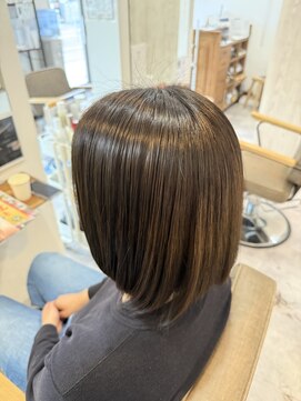 コムヘアー(Cm Hair) エアリーレイヤーボブ
