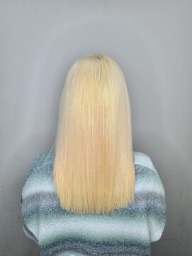 アン(Hair make un) 縮毛歴ありブロンド
