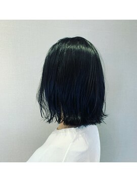 リリ(Liri material care salon by JAPAN) 大人のアイスブルー