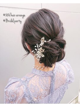 トゥエンティ ファイブ(TWENTY FIVE) シンプル綺麗めアップスタイル/名定