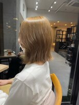 ディーエックス ウエスト(Dxxxx WEST)&nbsp;切りっぱなしボブ×ブリーチなしミルクティーベージュ