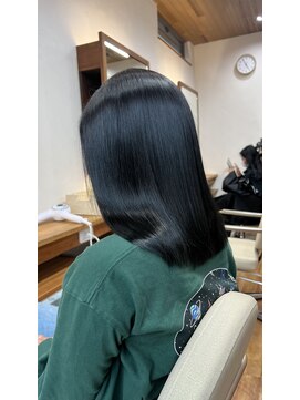 キヌ(kinu) 高濃度水素カラー(暗髪アッシュ)