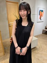 ローレン(LOREN) デザインカラー レイヤーカット ウェットヘア オリーブベージュ 