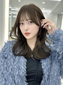 マウルルナ(MAEUL luna) くびれ　レイヤーカット