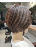 ショートボブ
