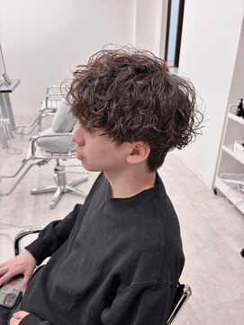 メイドバイスティーン(MADE BY STEEN) ツイストスパイラルパーマ