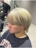 ミニマッシュウルフ抜きっぱなしブリーチハイトーンカラー
