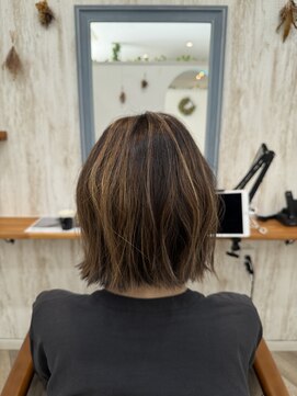 ルヴェール 茜部店(LeVert) ゆるふわボブ