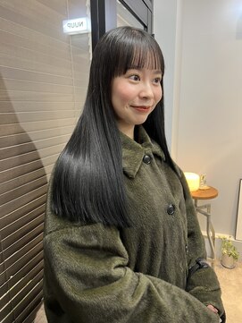 ヌープヘアーアイス(NUUP.hair ici) ブリーチなし　オリーブグレージュ　秋カラー