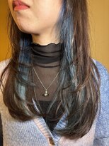 シリ アンド ブラント(siri and brunt)&nbsp;ブルーイヤリングカラー