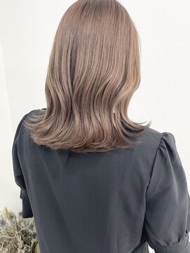 シー(shii..) 《shii../大黒》#ピンクモカ#ケアブリーチ