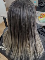 ジェニックバイノギオ(GENIC BY NOGIO)&nbsp;沖縄バレイヤージュグレージュ