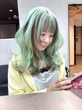 ソメルン 秋葉原 秋葉原で叶えるミントアッシュカラー