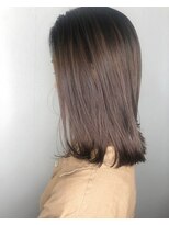 ラグナ(LAGUNA)&nbsp;ハイライト×ピンクアッシュ