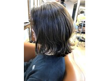 ヘアーデザイン ホワイト(HAIR design White)