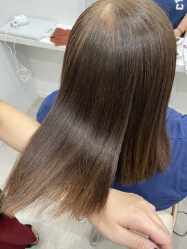 ウル(`Uru) 髪シルクでの艶髪^ ^