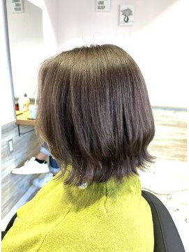 リーオオサカ(Lee Osaka) ボブウルフ×グレージュ/kana