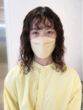 アイティーバイアルバム 八王子店(IT by ALBUM) ブリーチパーマミディアム_ハッシュカットフルバング_ba393431