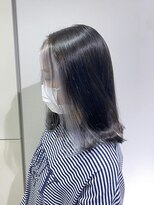 フェイスフレーミングカラー