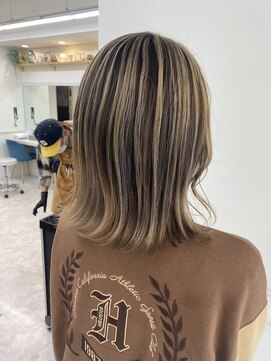 アプリバイリアン 浦和2号店(appri by Rien) バレイヤージュ/ベージュ