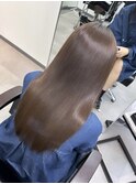 うる艶ストレート＋マロンブラウンカラー