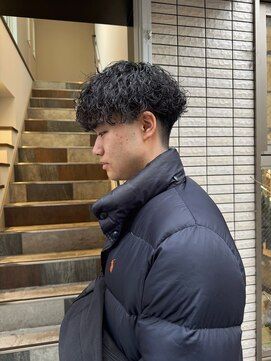 ゴーズゴードットビー 吉祥寺(go s go .b) 波巻きパーマ/メンズカット/メンズパーマ/ダウンパーマ