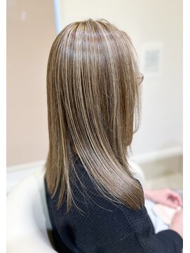 美容室 キララ(Kirara) ハイライト