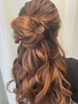 マーズ(Hair&Make Mars+) ハーフコサージュ