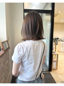 ビフィーノ モーダ 苦楽園店(bifino moda) ミディアムスタイル