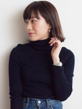 ヴィヴィ(VIVIE) 暗めカラーラベンダーアッシュグレージュ小顔切りっぱなしボブ