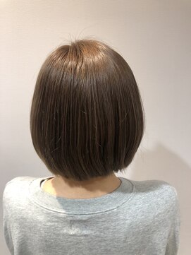 アース 元住吉店(EARTH) 20代30代40代◎冬の透明感艶髪ブラウンボブ