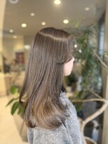 ミズチャーム(Ms.CHARM) グレージュカラー/艶カラー/レイヤーカット