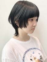 ステアケース ギンザセブン(stair:case ginza7) ナチュラル外ハネショートウルフマッシュ耳かけヘア