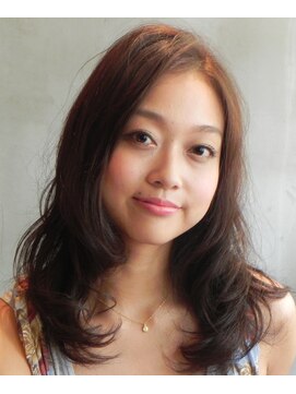 ニコ(NICO.) ナチュラルなミディアムスタイル/ラベンダーカラー