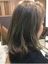 コマ(coma)&nbsp;髪質改善｜インナーカラー｜ハイライト｜バレイヤージュ｜前髪