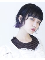 イル(ill)&nbsp;切りっぱなしボブ　インナーカラー　アクセサリーカラー　大須
