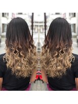 カルフール ロコ 草加西口店(Carrefour LOCO)&nbsp;☆LAグラデーションカラー☆