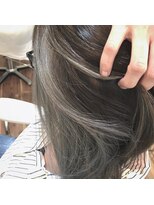 ヘアーブティック バグース(HAIR BUTIQUE Bagus)&nbsp;インナーカラー/プラチナ
