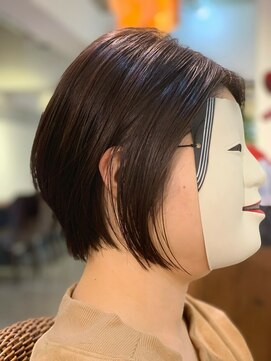 コマ(coma) 【coma中野】美髪マニッシュショートネイビーカラー