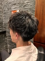 プレミアムバーバー 表参道店(PREMIUM BARBER produce by HIRO GINZA)&nbsp;ツーブロックツイストスパイラル無造作パーマ