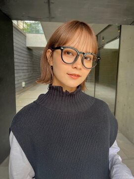 ガーデンヨコハマ(GARDEN YOKOHAMA) 切りっぱなしタッセルボブ外ハネオリーブベージュウェットヘア