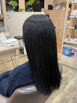 アルターリール(aL ter Rire) イメチェン/ホワイトブロンド/外ハネボブ/ワイドバング/杉田花乃