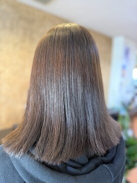 アークスヘアー 20代30代40代大人可愛いシアーピンク透明感肩ライン外ハネ