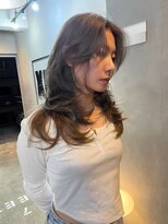 ジーナ 赤羽(XENA)&nbsp;顔型別ヘアスタイル特集/ワンホンレイヤー/アッシュベージュ赤羽