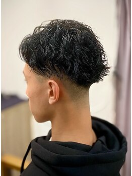 Men's Hair Consigliere メンズカット/パーマ/白髪染め【コンシリエーレ】の写真/【天神/今泉】初めてのパーマもお任せ！朝のスタイリングが簡単になる似合わせメンズパーマをご提案◎