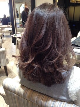 トリコ 都島店(trico) 毛先だけのグラデーションカラー@ゆるふわ巻き【トリコ都島】