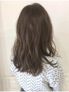 ネオリーブ チロル 横浜西口店(Neolive CiroL.) 柔らかく見せる☆シルキーベージュ