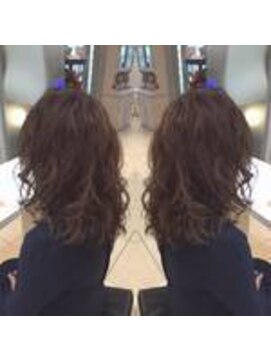 アフ(ahu) ゆるふわコテ巻き